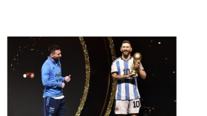 В Парагвае CONMEBOL презентовала статую Месси в полный рост