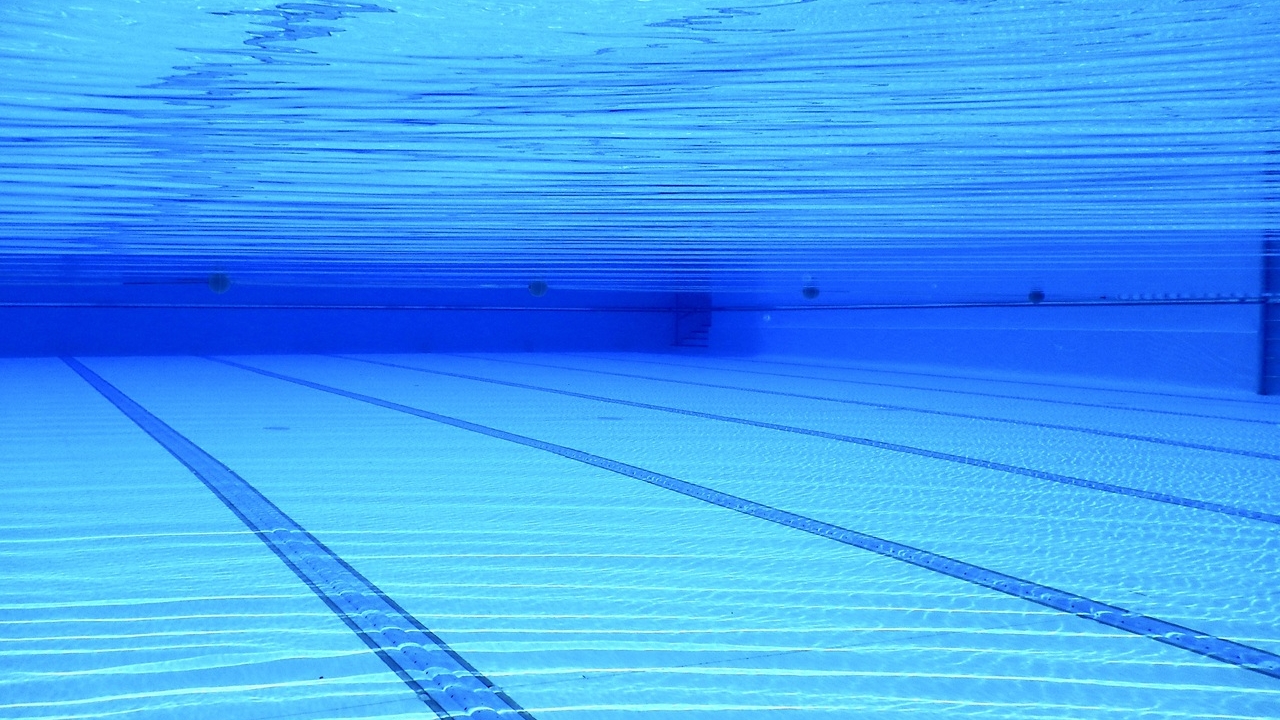Сборная Петербурга на втором месте на первенстве России по прыжкам в воду