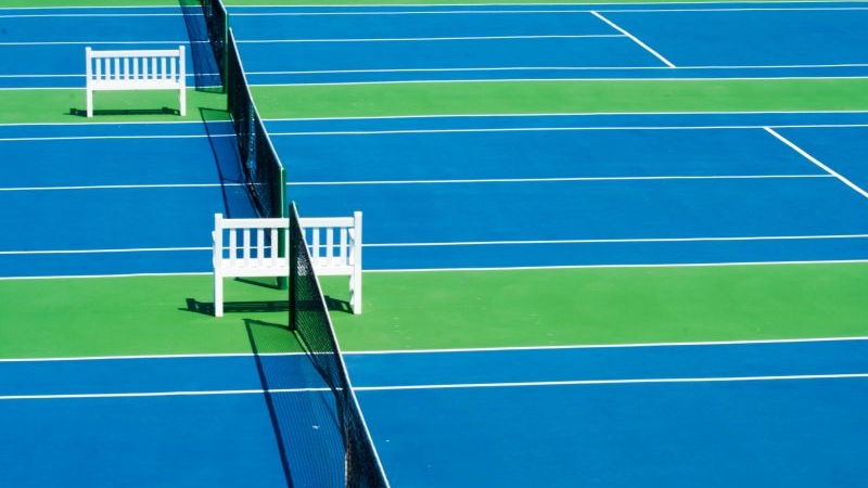 В спортшколе Василеостровского района Петербурга откроют теннисные корты