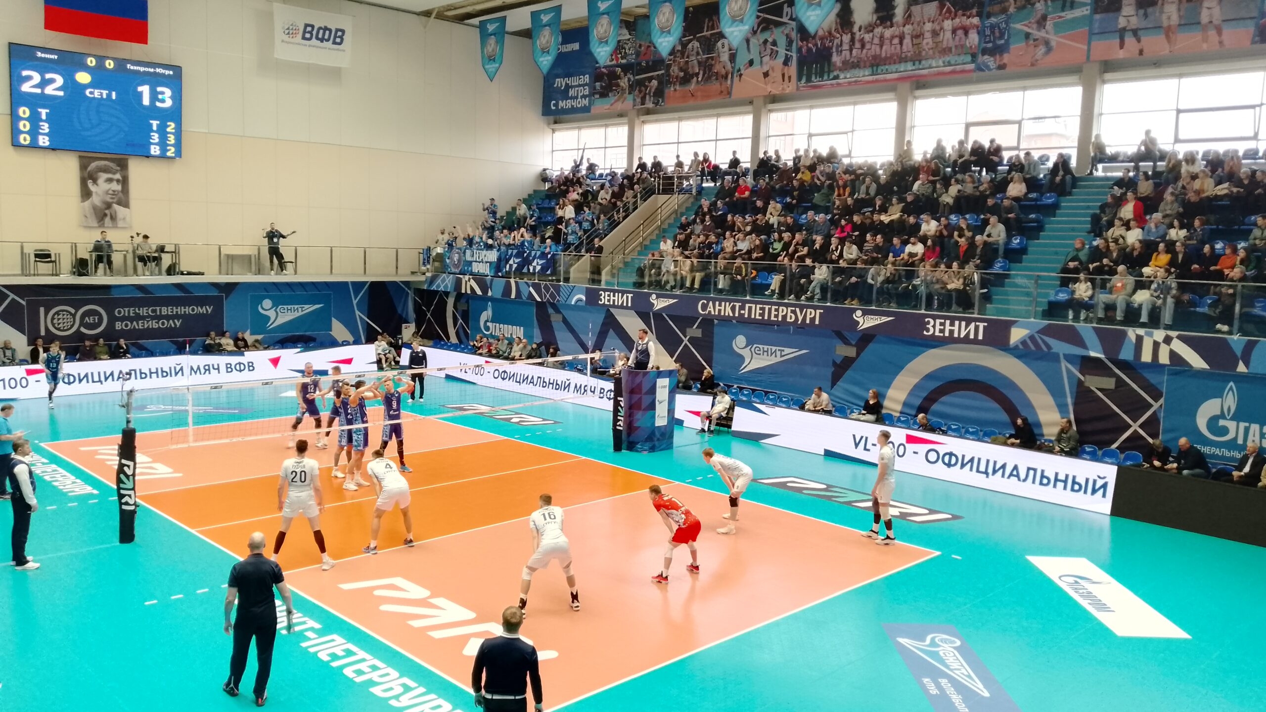 Волейбольный «Зенит» второй раз обыграл «Кузбасс»