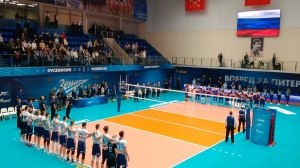 Волейбольный «Зенит» вырвал победу у «Новы»