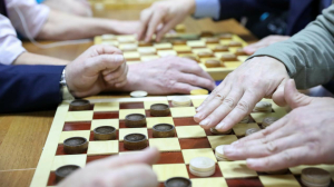 Шесть золотых медалей завоевали петербуржцы на первенстве России по русским шашкам